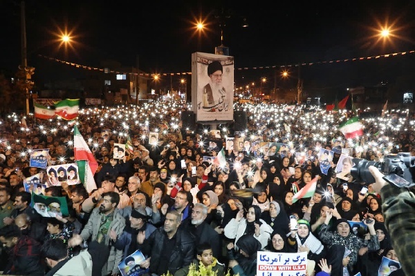 تصاویر/ دومین شب عزاداری مردم یاسوج در سوگ شهادت رهبر معظم انقلاب