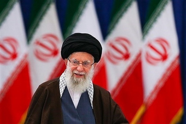 توصیف مقام والای امام شهید خامنه‌ای از نگاه عالم مصری