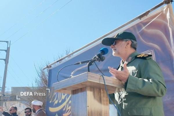 به تبعیت از امامین انقلاب هرگز با یزیدیان بیعت نخواهیم کرد