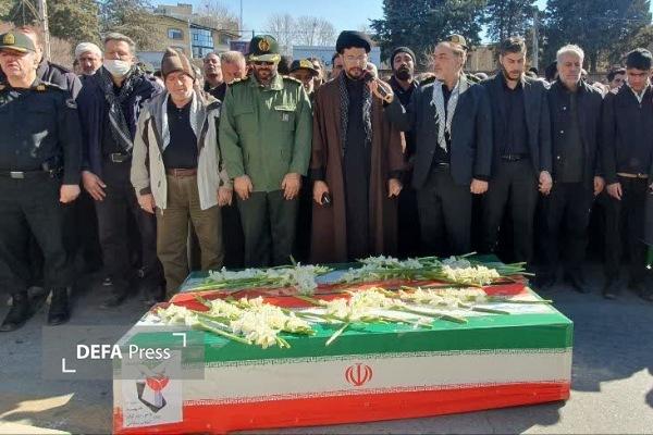 تشییع با شکوه دو شهید والامقام در تویسرکان