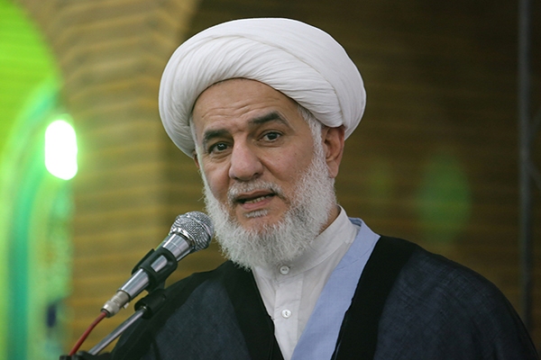 مردم ایران تحت هیچ شرایطی صحنه را ترک نمی‌کنند