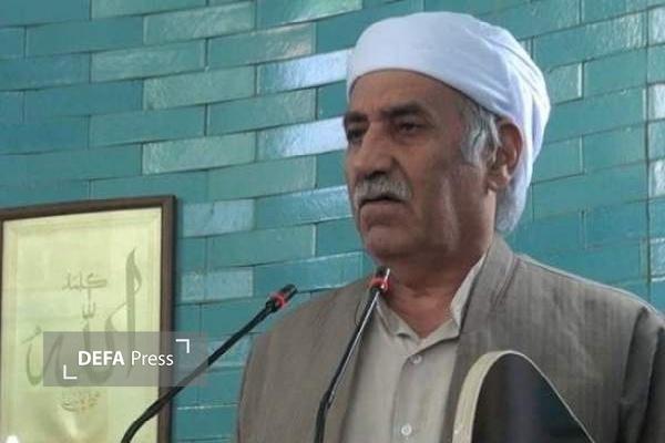 امام جمعه سقز: مردم کردستان در برابر تجاوز به ایران متحد و استوار هستند