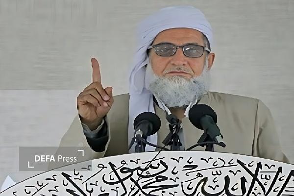 امام جمعه مریوان: ملت ایران در طول تاریخ در برابر استکبار ایستاده است