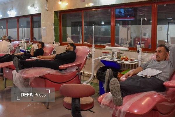 حضور چشمگیر مردم چهارمحال و بختیاری در پایگاه انتقال خون حضور چشمگیر مردم چهارمحال و بختیاری در پایگاه انتقال خون