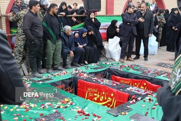 پیکر معلم شهید مدرسه میناب و فرزندش در رفسنجان تشییع شد+تصاویر