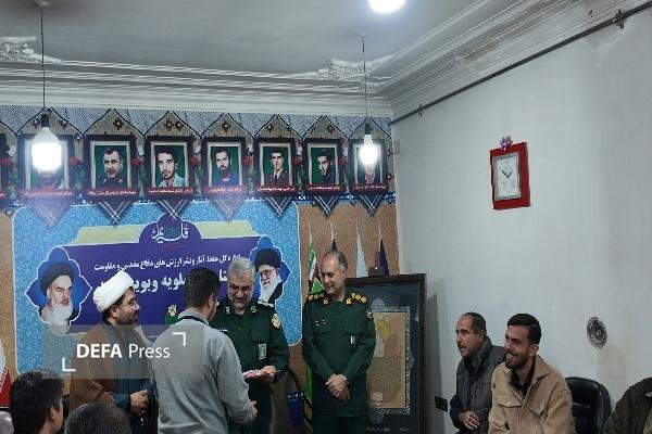 تجلیل از فعالان کاروان فاطمی شهدای گمنام استان کهگیلویه و بویراحمد+ تصاویر تجلیل از فعالان کاروان فاطمی شهدای گمنام استان کهگیلویه و بویراحمد+ تصاویر