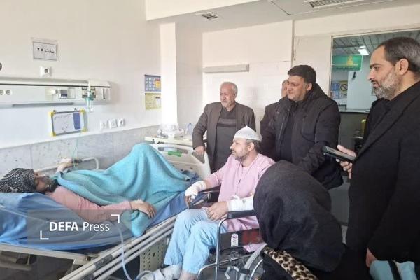 عیادت از مجروحان حمله تروریستی در بوئین زهرا