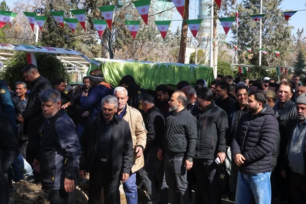 تصاویر/ تشییع پیکر شهید محمدمهدی حسنی در کرج