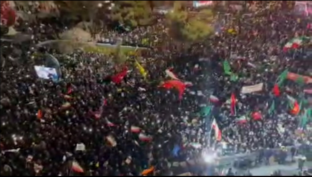 فیلم/ غوغای پرجوش و خروش اراکی‌ها در میدان شهدا