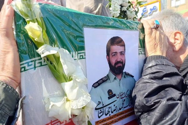 تصاویر/ تشییع پیکر سرهنگ شهید «محمدرضا جهانشاهی» در کرج