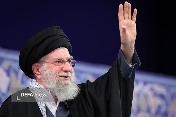خون امام شهید به اسلام عزتی مضاعف بخشید