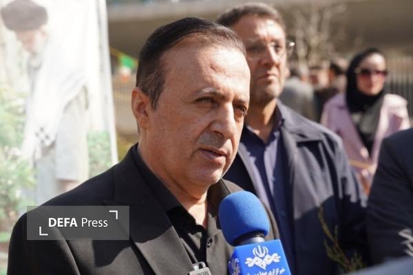 مراسم روز درختکاری در جوار یادمان شهید گمنام باغستان قزوین برگزار شد