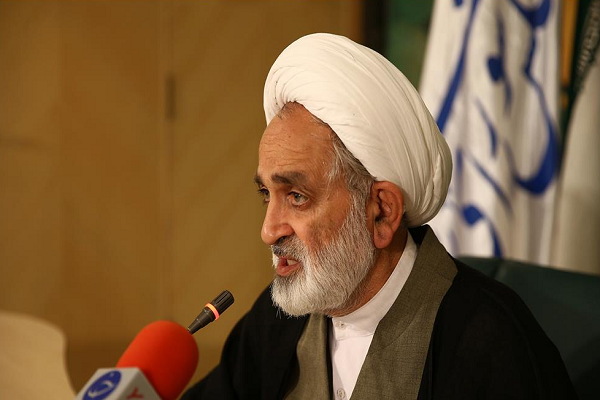 سالک: باید برای دفاع از انقلاب اسلامی حضور داشته باشیم