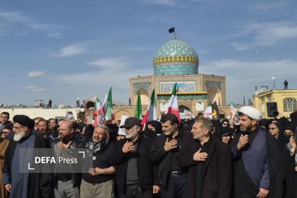 مراسم تشییع پیکر ۲ شهید در قزوین برگزار شد 