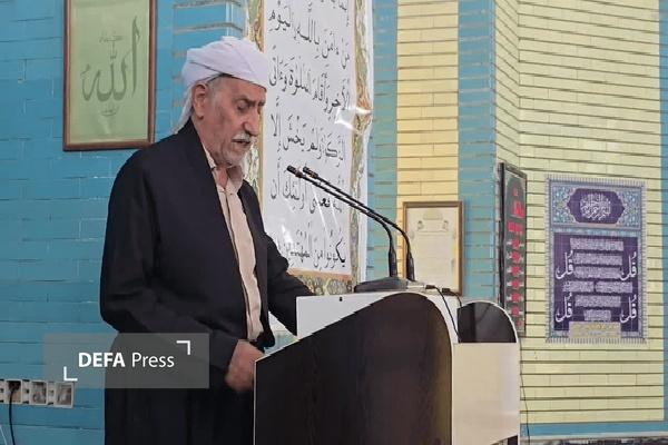 امام جمعه سقز: مردم کردستان همچنان حافظ مرز‌های کشور هستند