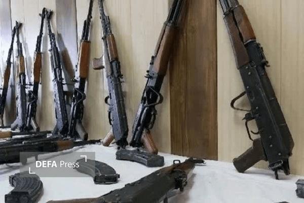 یک باند قاچاق سلاح و مهمات در شهرستان مریوان منهدم شد