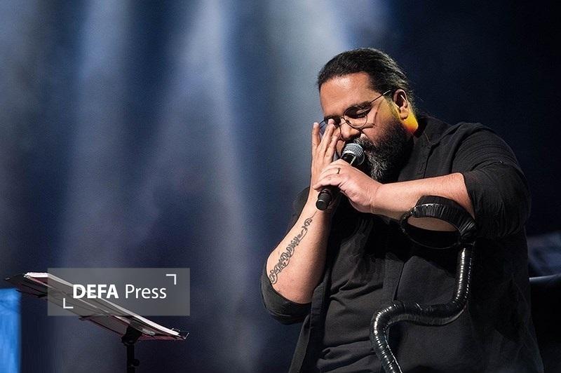 رضا صادقی: قلبم برای دختران معصوم میناب می‌تپد