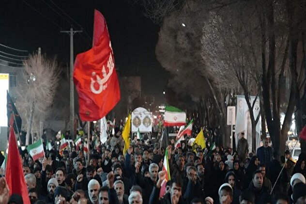 فیلم/ اجتماع مردم شهرکرد پای کار امام شهیدشان