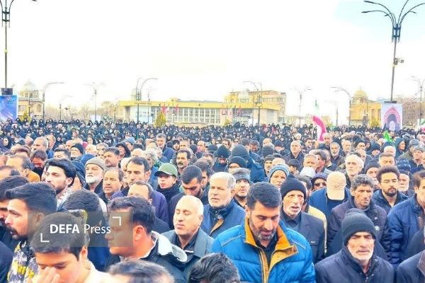 تشییع پیکر ۳ حمله رژیم صهیونیستی و آمریکایی در همدان + تصاویر