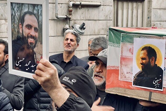 تشیع پیکر شهید مدافع وطن «سید مجید حسینی» در چهارراه میرلطیفی تهران