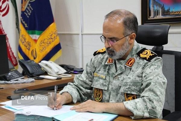 رمز عبور از پیچ‌های دشوار، تمسک به ولایت و اطاعت از فرماندهی کل قوا است