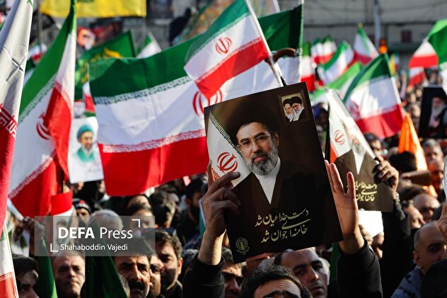 بیعت مردم تهران با رهبر معظم انقلاب (۱)