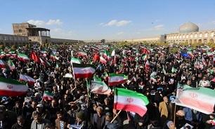 تصاویر / بیعت اصفهانی ها با سومین رهبر انقلاب اسلامی