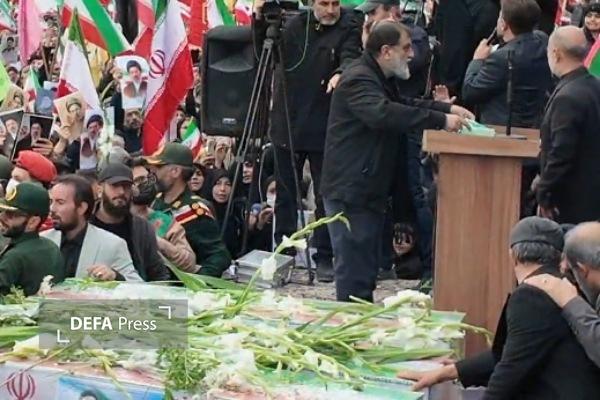 تشییع پیکر ۳ شهید نخبه در همدان + تصاویر