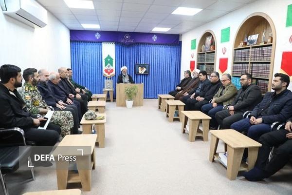 جمعی از مسئولین و اعضای شورای تأمین استان سمنان با رهبر معظم انقلاب اسلامی اعلام بیعت کردند