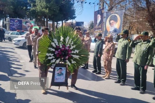 تشییع پیکر پاسدار شهید «رضا گرایی» در نهاوند + تصاویر