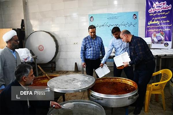 آغاز به کار ۱۷۰ آشپزخانه مردمی طرح اطعام مهدوی در خوزستان آغاز به کار ۱۷۰ آشپزخانه مردمی طرح اطعام مهدوی در خوزستان