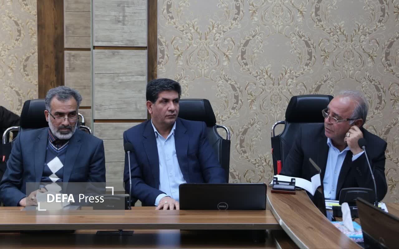 استاندار مرکزی: تعدد بخشنامه‌ها مانع تولید و اشتغال است