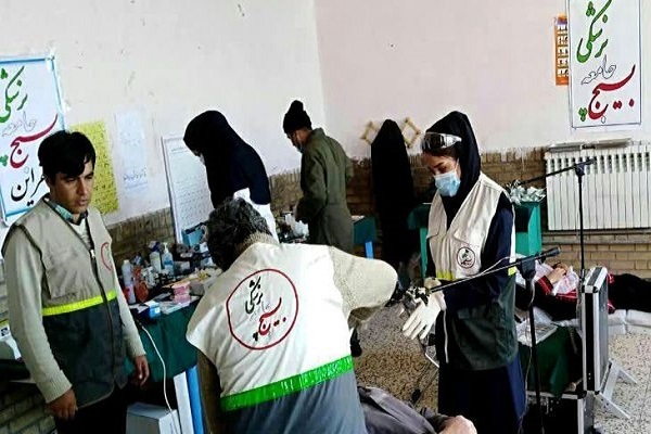 کیانی: کرمانشاه قطب ارائه خدمات جهادی سلامت می‌شود