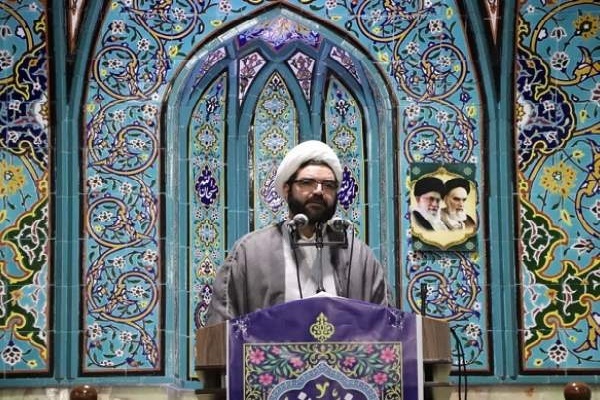 نباید تحریم‌ها بهانه‌ای برای سوءمدیریت شود و معیشت مردم به مذاکرات گره بخورد