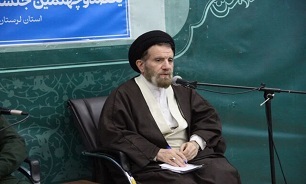 پیام نماینده ولی‌فقیه در لرستان به مناسبت روز روحانیت و دفاع مقدس