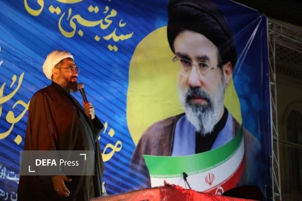 حضور به موقع مردم در میدان، مانع از تحقق اهداف شوم دشمن شد حضور به موقع مردم در میدان، مانع از تحقق اهداف شوم دشمن شد