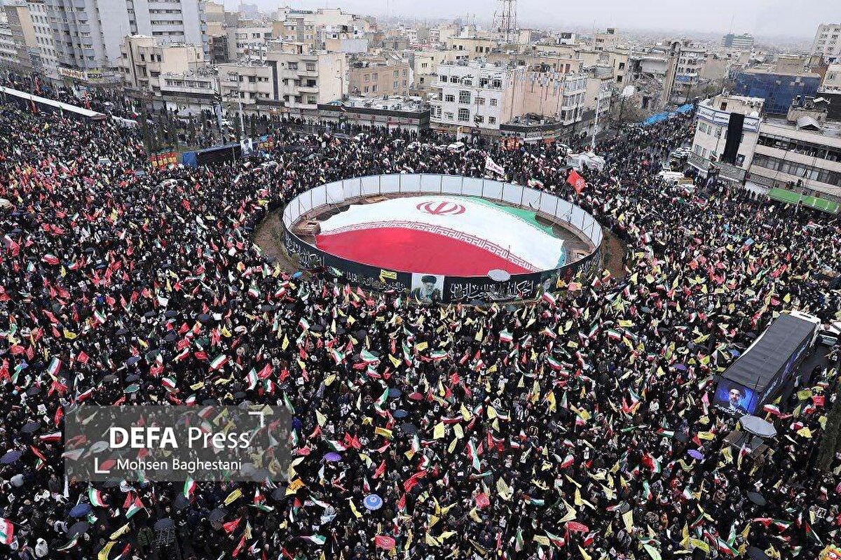 خروش حماسی تهرانی‌ها علیه آمریکا و رژیم صهیونی در روز قدس+ تصاویر