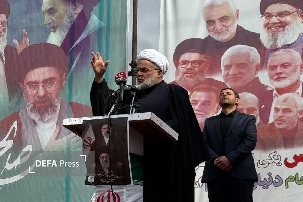 نماینده ولی فقیه در کردستان: ایران اسلامی قبله‌گاه آزادی‌خواهان دنیا است