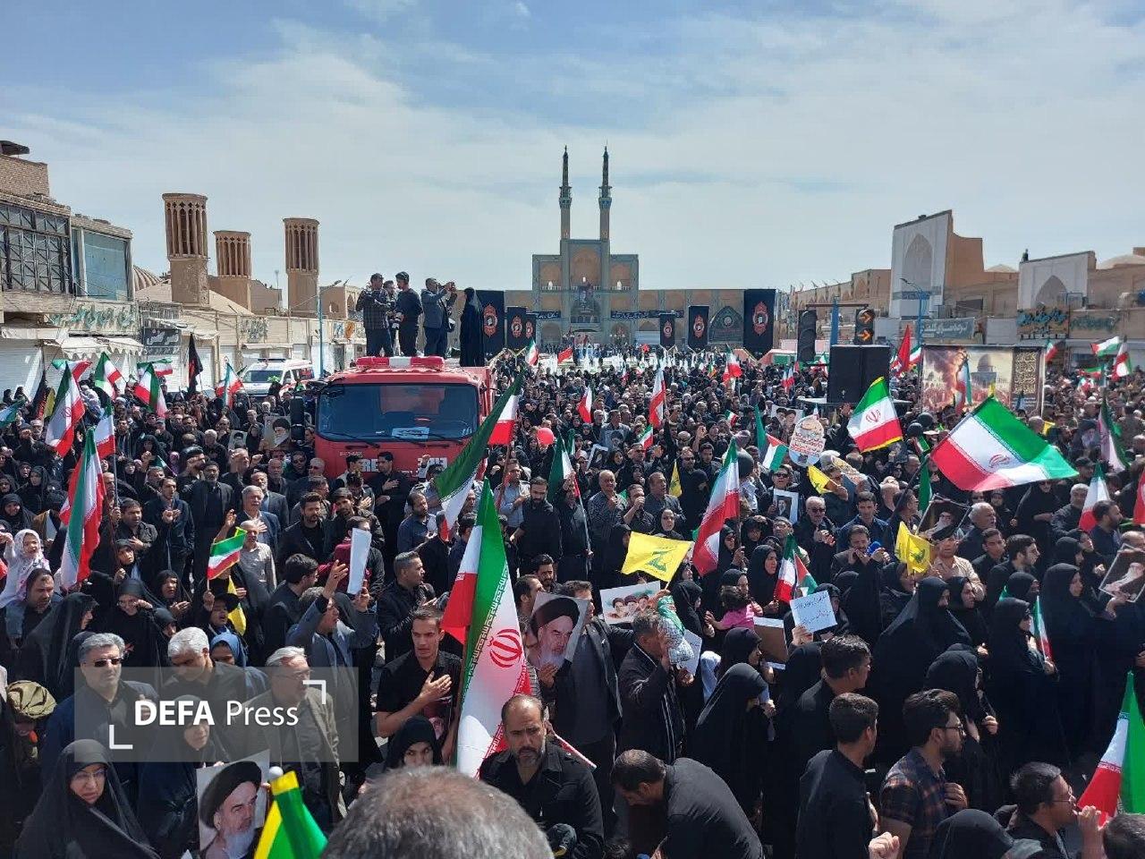 خشم حماسی ملت ایران علیه متجاوزان آمریکایی و صهیونی+ عکس و فیلم