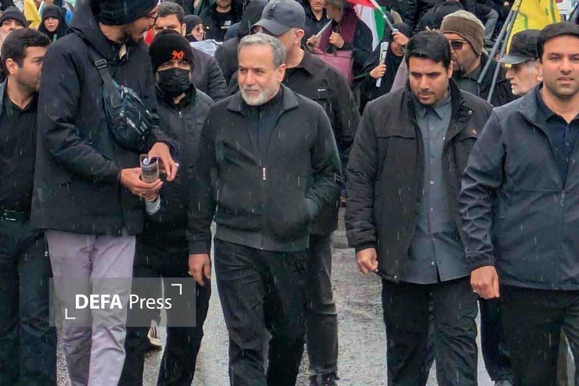 حضور مسئولان کشوری و لشکری در جمع پرشور مردم در راهپیمایی روز قدس