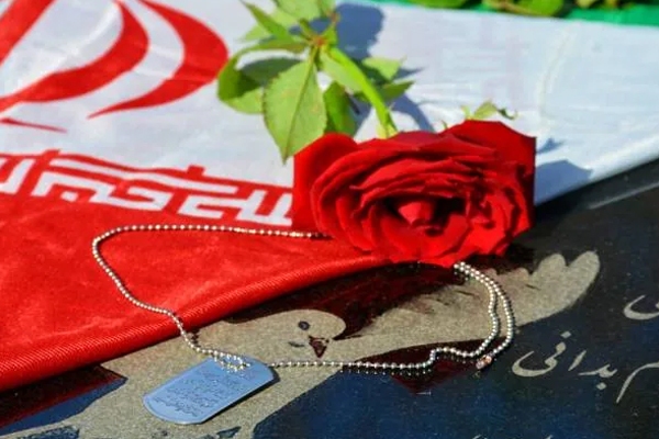 خون شهیدان؛ ستون‌های استوار عزت ایران