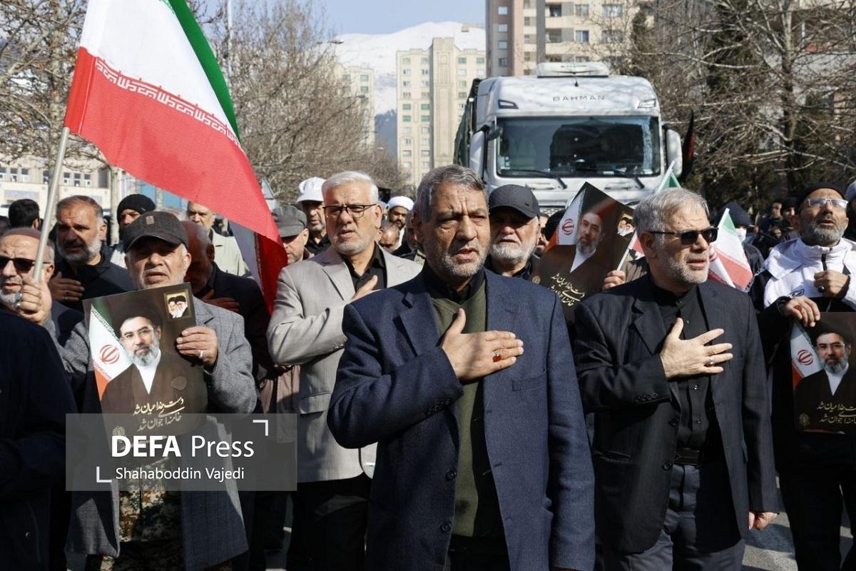 تشییع شهدای جنگ رمضان و مدافعان امنیت در شهرک محلاتی