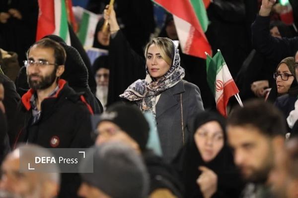 گزارش تصویری/ سیزدهمین شب متوالی حضور پرشور مردم در خیابان و خلق حماسه دیگر