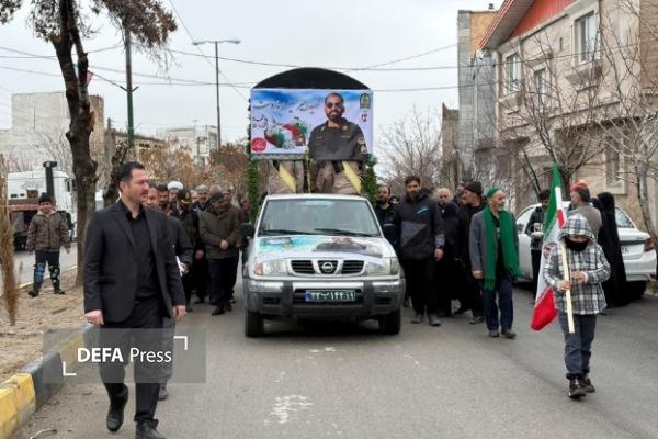 تشییع و خاکسپاری پیکر شهید «امیرحسین صفادوست» در روستای آبرومند + تصاویر تشییع و خاکسپاری پیکر شهید «امیرحسین صفادوست» در روستای آبرومند + تصاویر