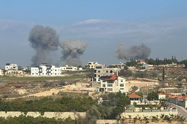 ادامه حملات هوایی وتوپخانهای رژیم صهیونیستی به مناطق مختلف جنوب لبنان ادامه حملات هوایی وتوپخانهای رژیم صهیونیستی به مناطق مختلف جنوب لبنان