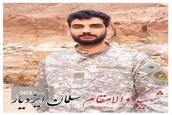 مدیرکل ارشاد سمنان شهادت هنرمند گرمساری، شهید سلمان ایزدیار را تسلیت گفت