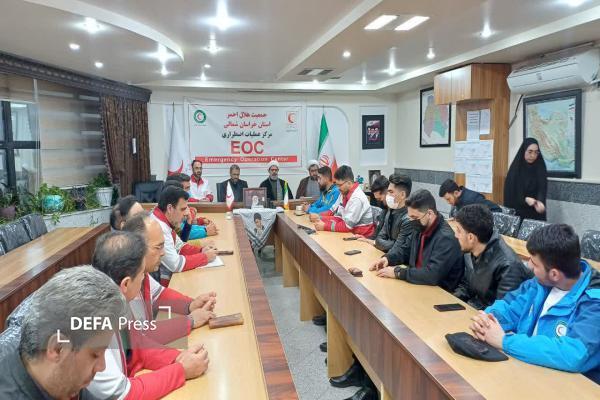 دیدار نماینده ولی فقیه در خراسان شمالی با امدادگران هلال احمر اعزامی به مناطق جنگی