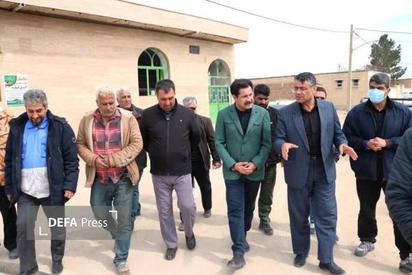 بازدید معاون رئیس جمهور از روستای تتنک در شهرستان بوئین زهرا