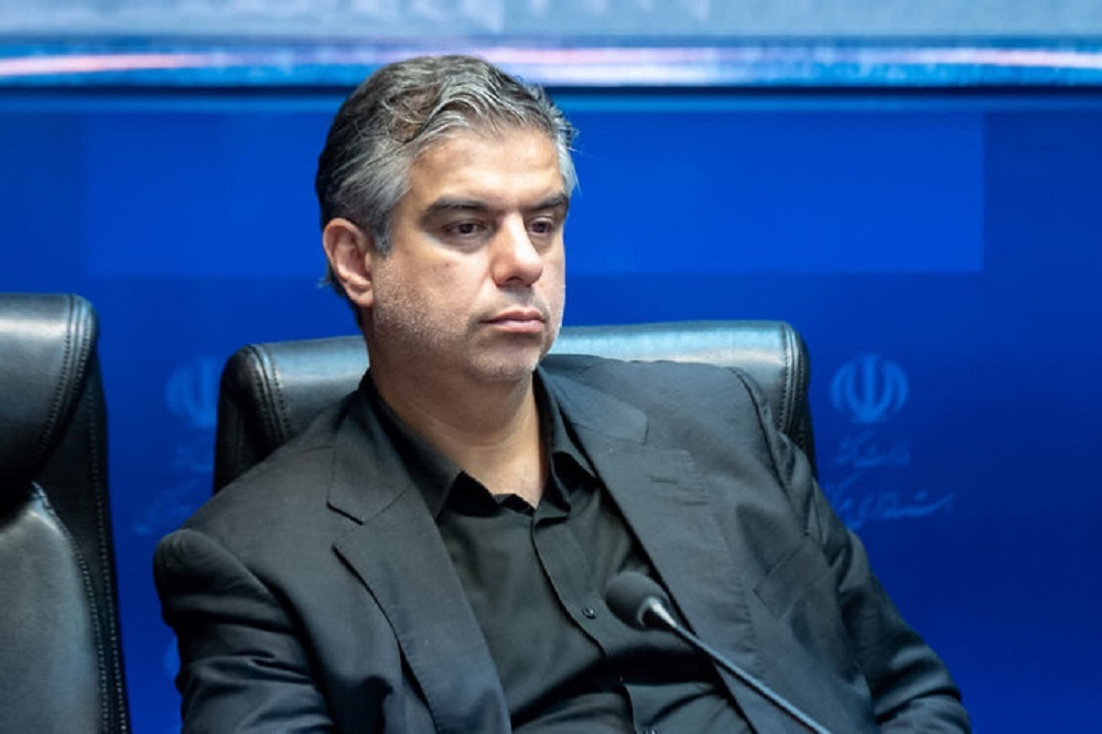 دکتر مهدی زندیه وکیلی: بسته‌های حمایتی برای واحدهای تولیدی آسیب دیده مرکزی راهی بازار شد