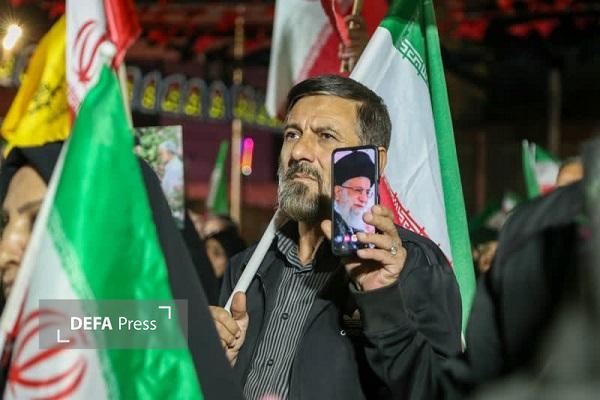 حضور پرشور مردم کرمان در هفدهم شب همدلی و حمایت از نیروهای مسلح+تصاویر